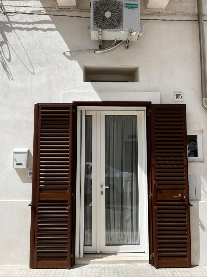 ポリニャーノ・ア・マーレ Dimora Nonno Ciccio Bed & Breakfast エクステリア 写真